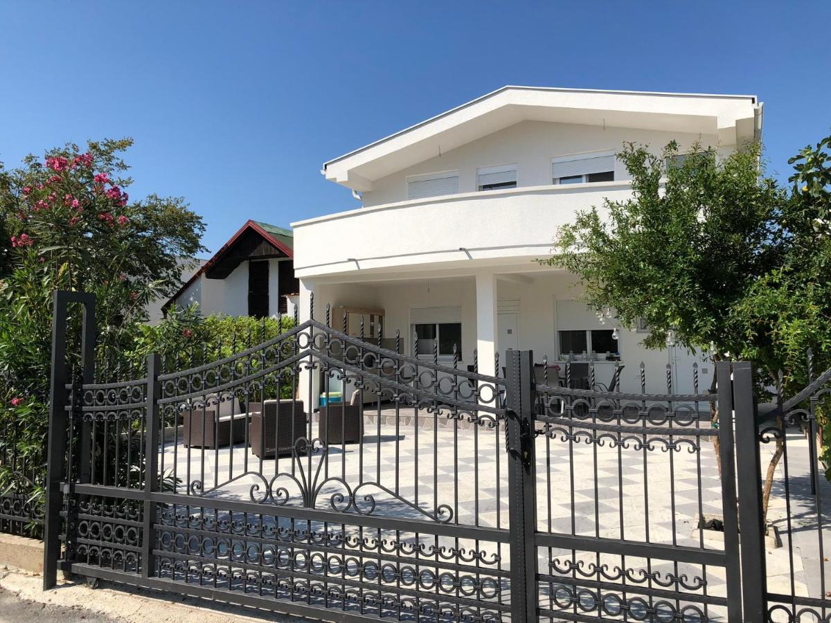 Villa Dafina Donji Stoj Exterior foto