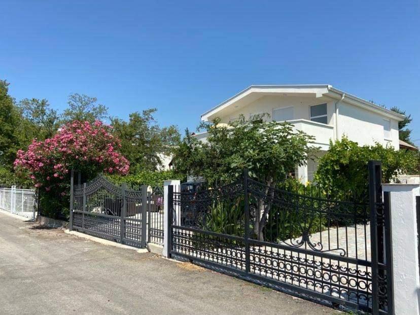 Villa Dafina Donji Stoj Exterior foto